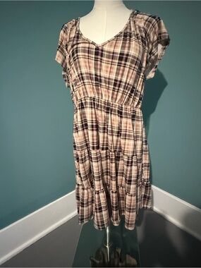 Bella Rose Women’s Pink Plaid Stretch Dress V Neck Short Sleeve- 2X (runs small)